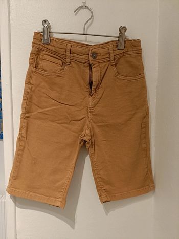 Short tape à l'oeil