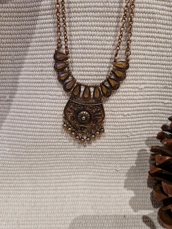 Collier - photo numéro 2