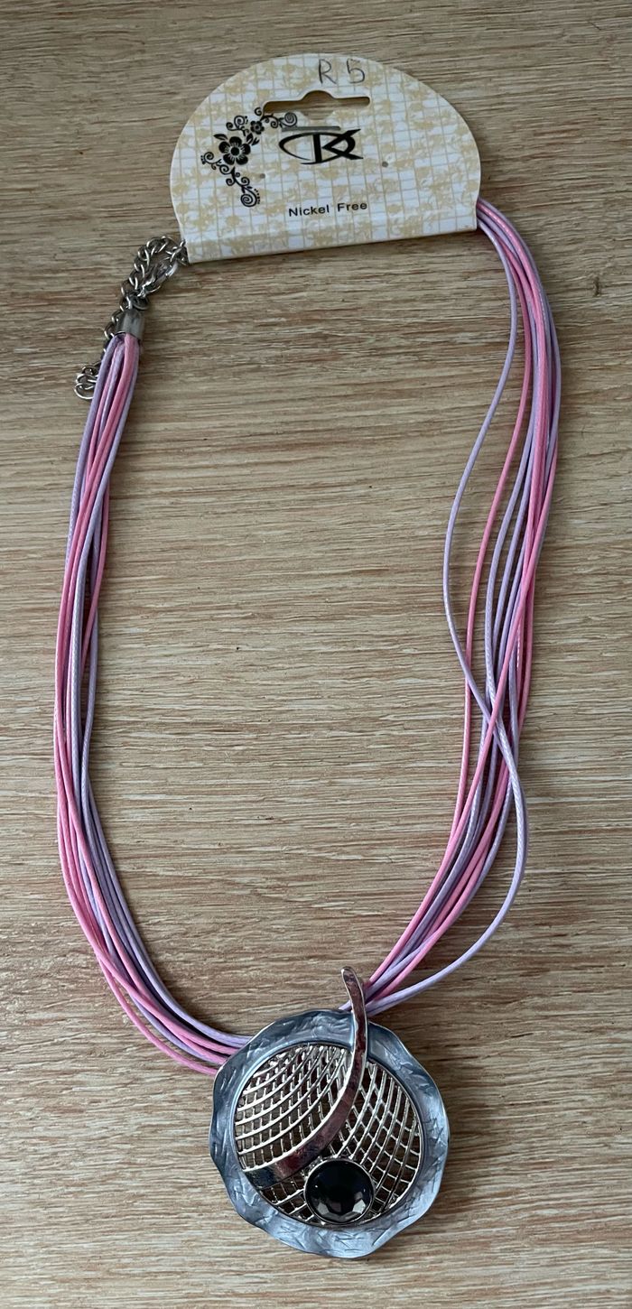 Collier original - photo numéro 2