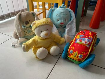 Lot de 4 peluches