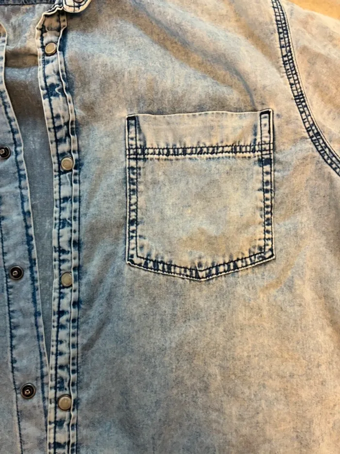 Chemise manche courte couleur jeans - photo numéro 3