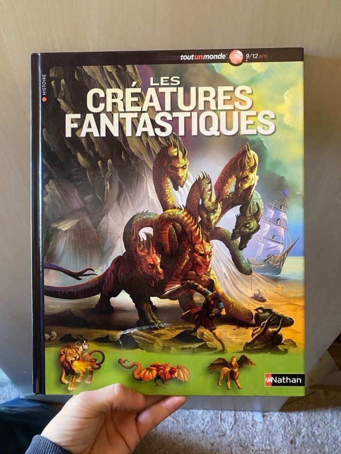 Livre « les créatures fantastique » - photo numéro 1