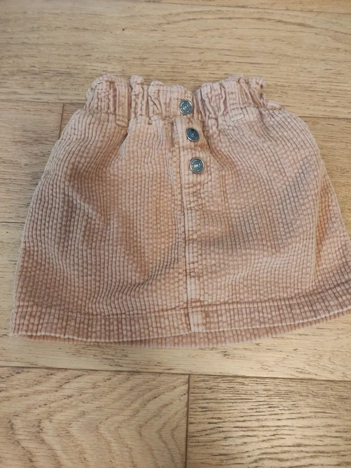 Jupe beige velour 4 ans