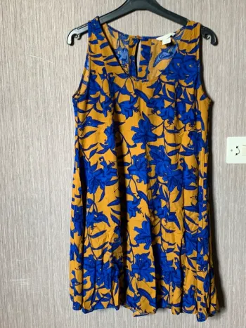 Robe courte