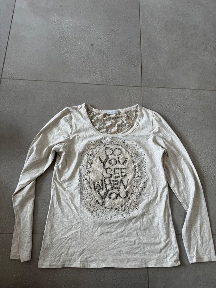 T-shirt à manches longues cache cache, très bon état, taille 4 (L)