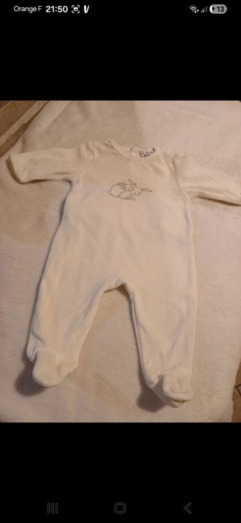 Pyjama bébé taille 3 mois