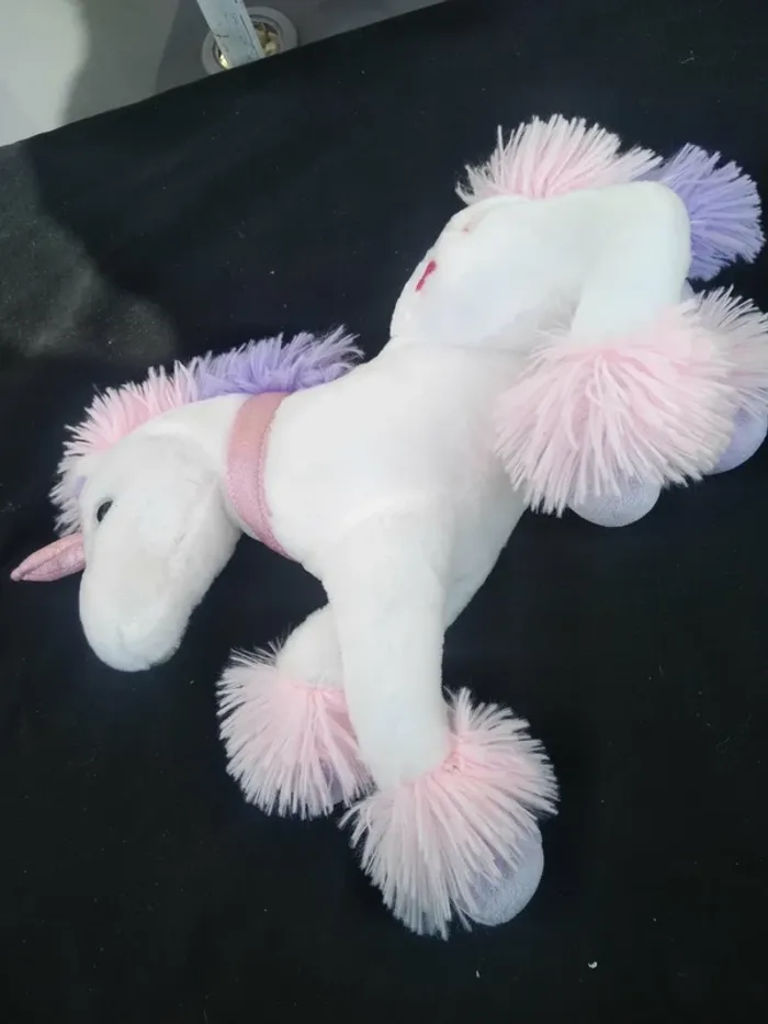 Peluche licorne