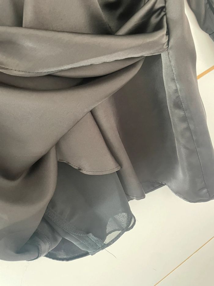 Robe satinée noire XS Zara - photo numéro 5