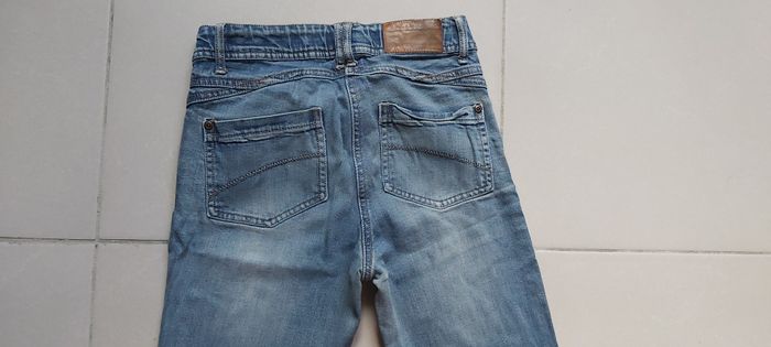 Jeans 14 ans - photo numéro 7