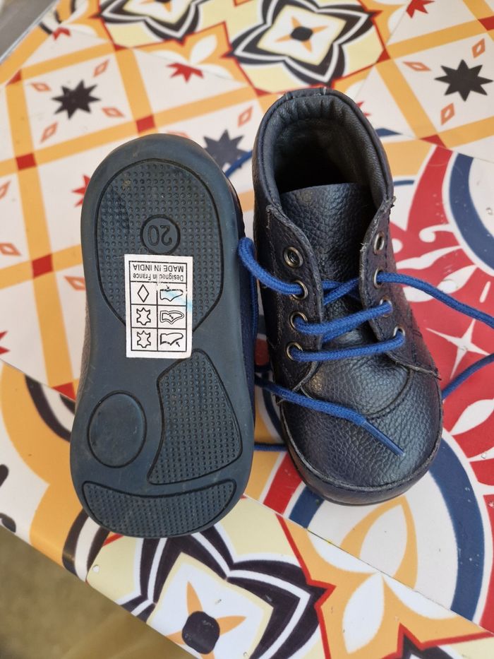 Chaussures premiers pas - photo numéro 2