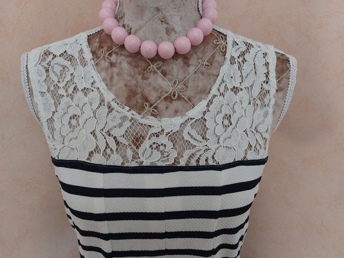 Robe marinière courte sans manche haut dentelle taille 40 - photo numéro 2