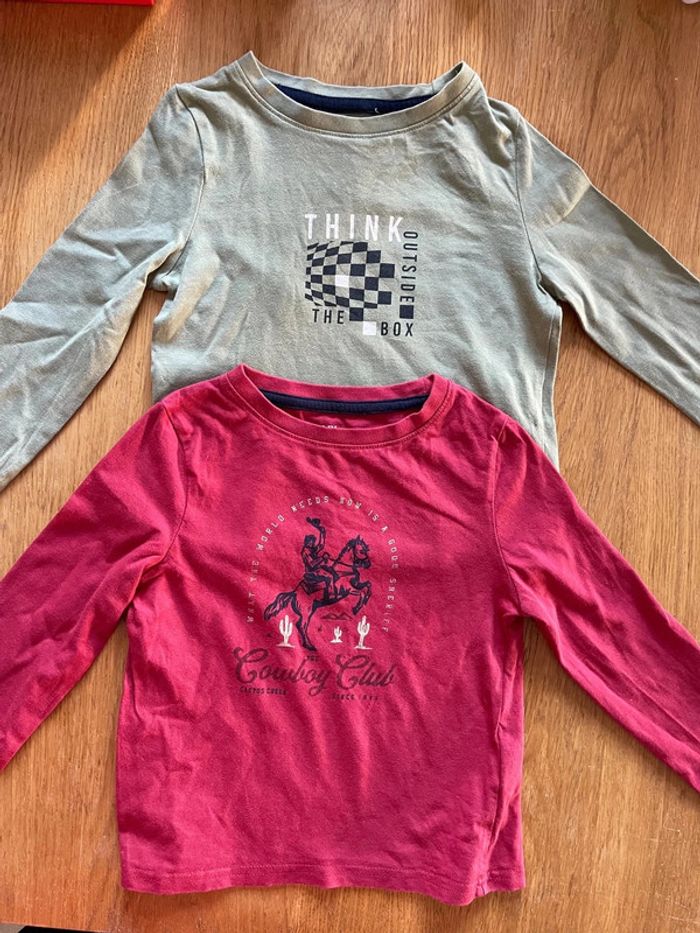 Lot 2 tshirts manches longues 3 ans