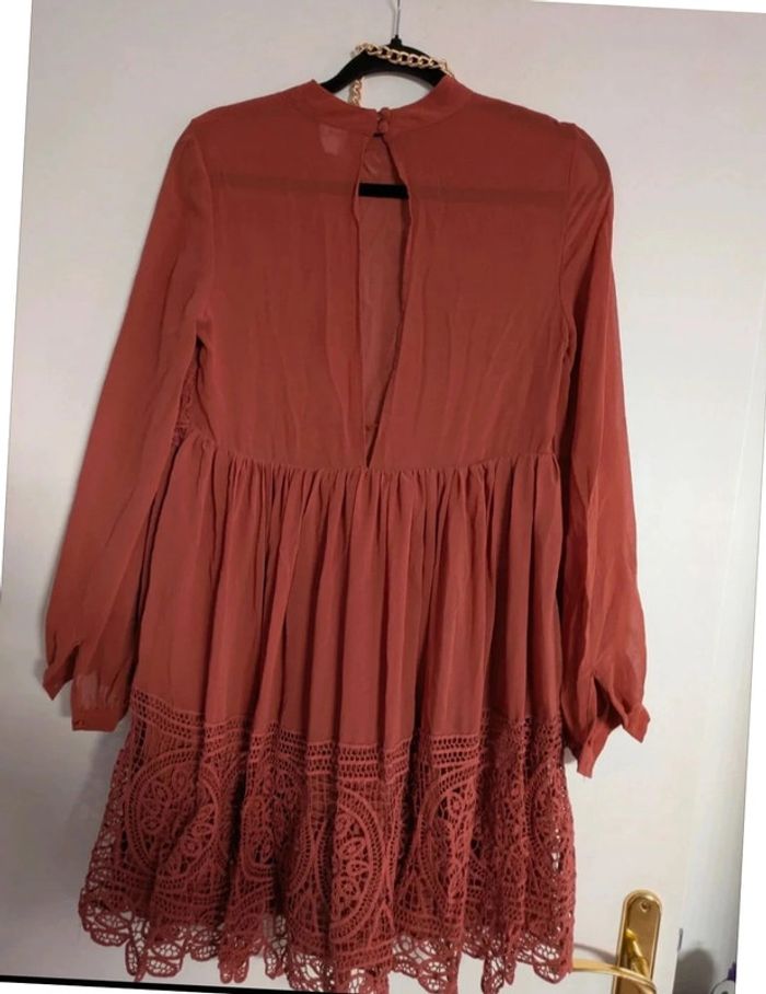 Robe boho chic avec broderies - photo numéro 4