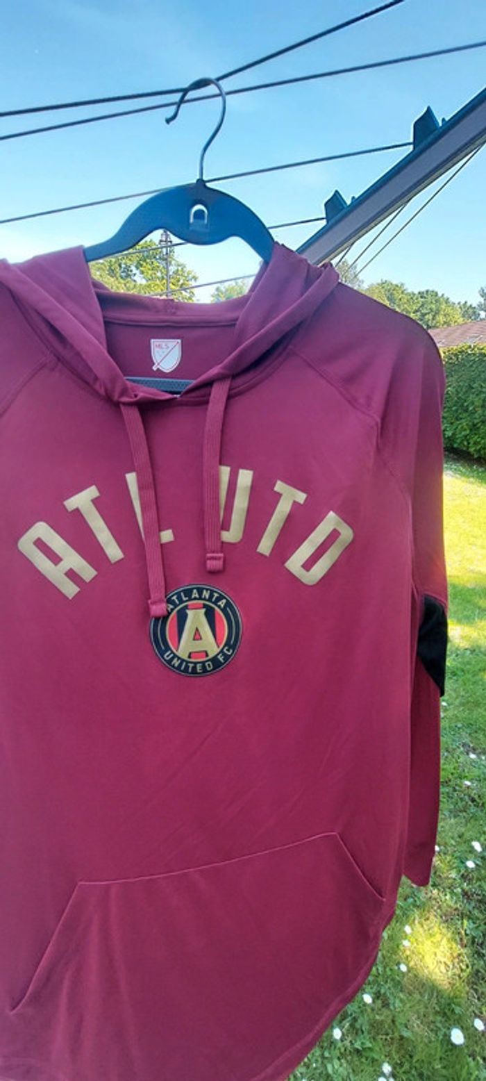 Maillot à capuche bordeaux
MLS taille L - photo numéro 8