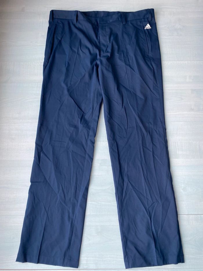 Pantalon bleu marine adidas 40*34