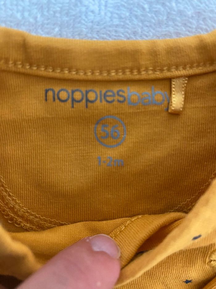 Brassière bébé 1-2 mois très bon état - photo numéro 4