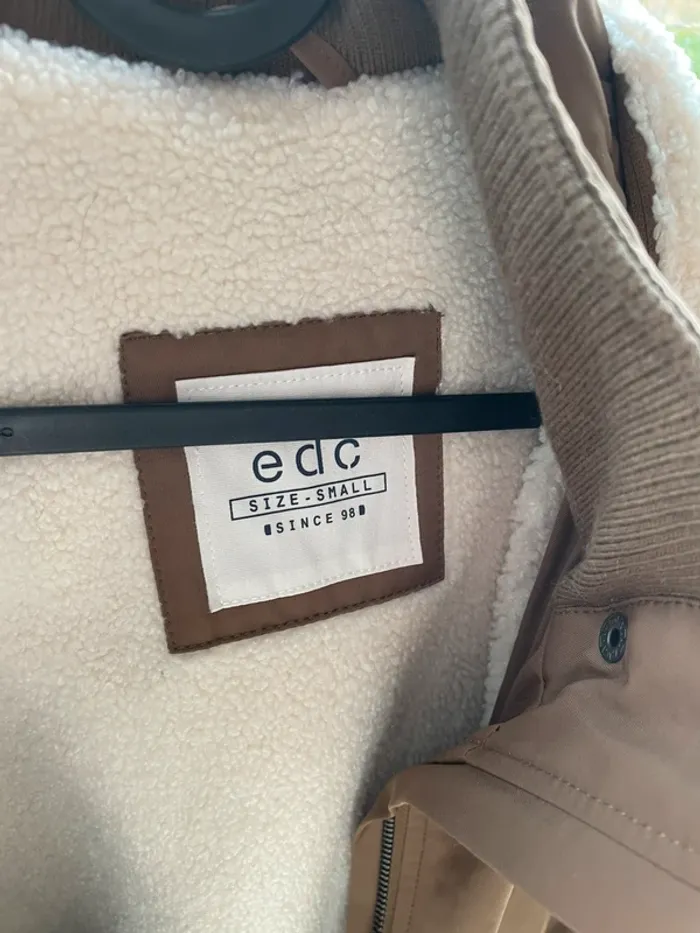 Parka Esprit S neuve - photo numéro 2