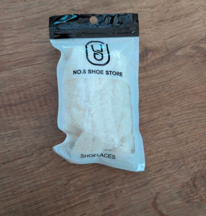 Paire de lacets Fluffy blanc