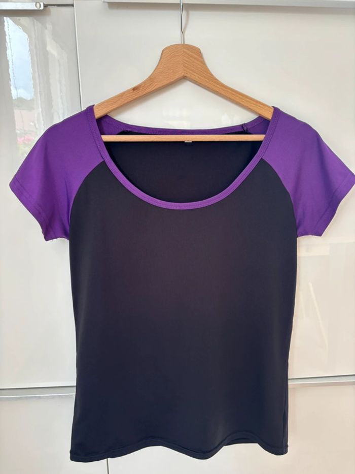 TEE shirt de sport 38/40