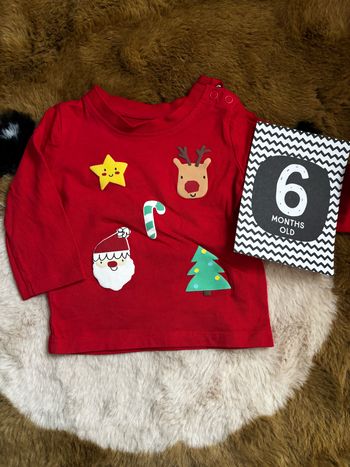 Tee shirt rouge noël Primark t.6m