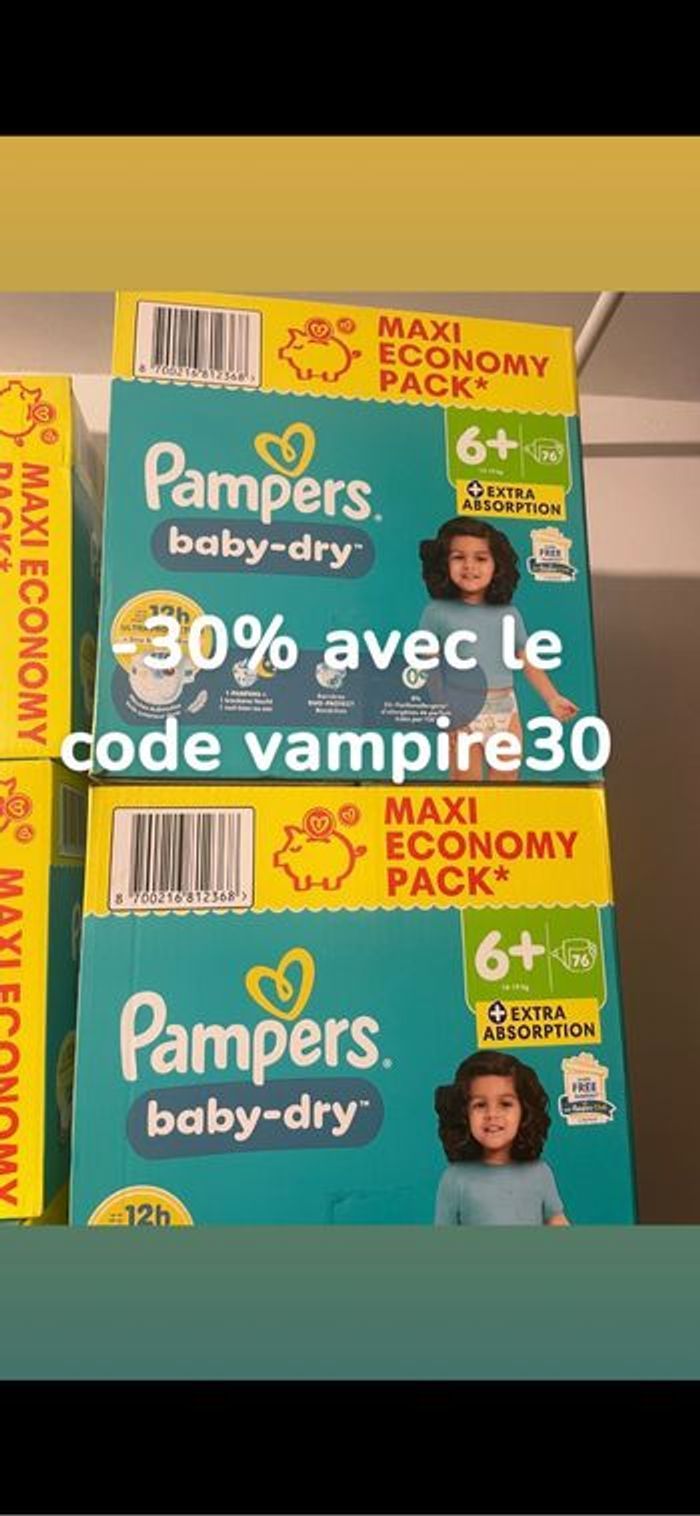 Deux cartons de couches Pampers taille 6+