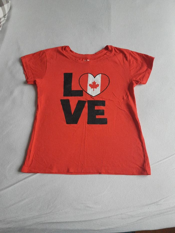 T-shirt Canada love fille 7 8 ans