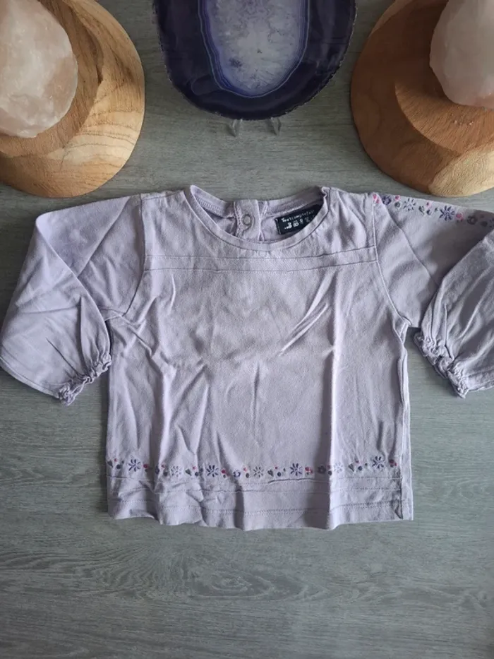 T-shirt a manche longue taille 18 mois - photo numéro 2