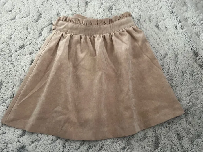 Jupe beige 8 ans