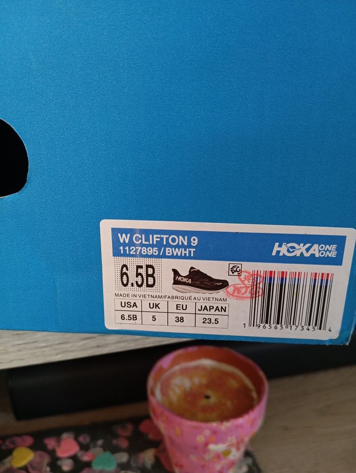 Hoka Clifton black ,t: 38 - photo numéro 5