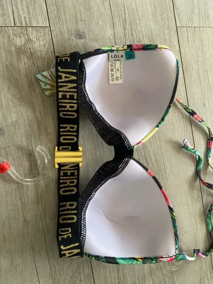 Maillot de bain 2 pièces neuf taille 38 - photo numéro 4