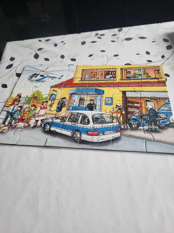 2 puzzles de 24 pièces, véhicules, camions - photo numéro 3