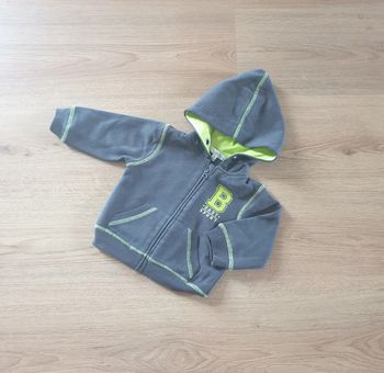 💚 Veste zipper avec capuche Kiabi 6 mois #emyfleury_6moisgarçon