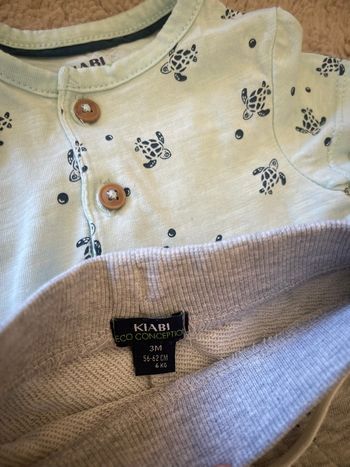 Ensemble été bébé garçon 3-6 mois 62cm Kiabi short gris + t-shirt vert motif