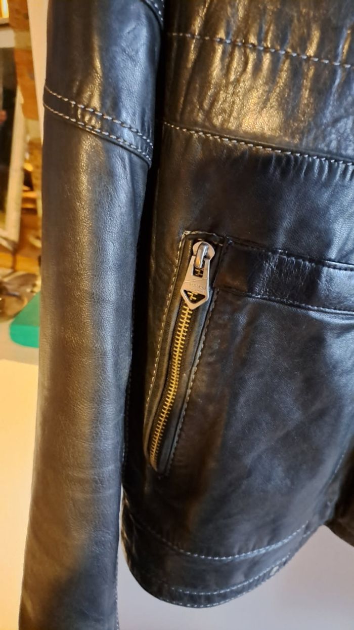Veste en cuir - photo numéro 5