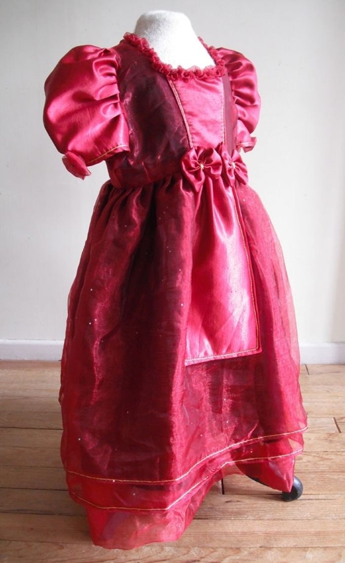 Déguisement princesse rouge 4 ans cadeau Noël - photo numéro 4