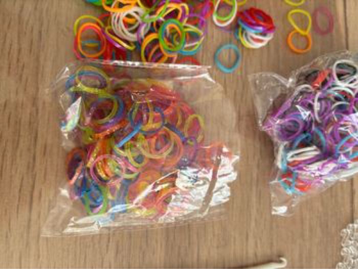 Boîte fabrication bracelets élastiques - photo numéro 6