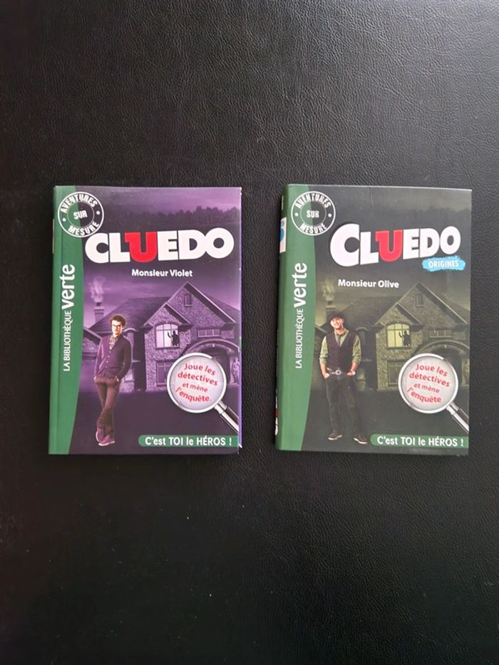 Lot de 2 livres Cluedo Monsieur Olive et Monsieur Violet