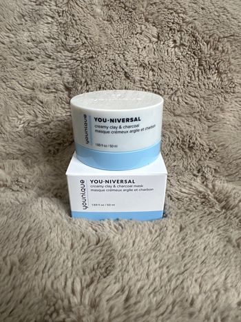 Masque crémeux argile et charbon Younique