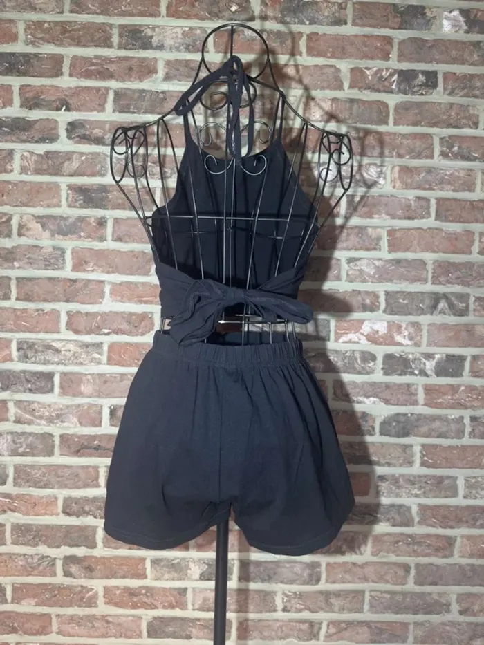 Ensemble short et top noir a fleurs Shein Taille S / 36 - photo numéro 11