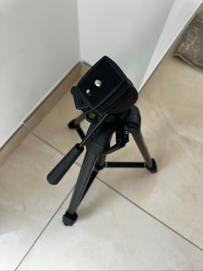 Trépied pro essentiel B - photo numéro 2