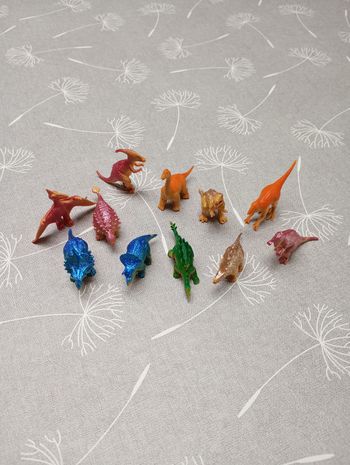 Lot dinosaures