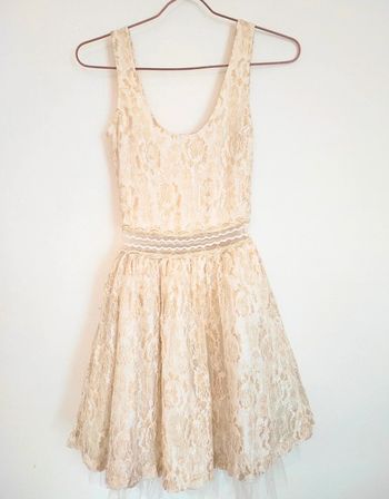 Magnifique robe dorée Topshop - dressing trié par tailles