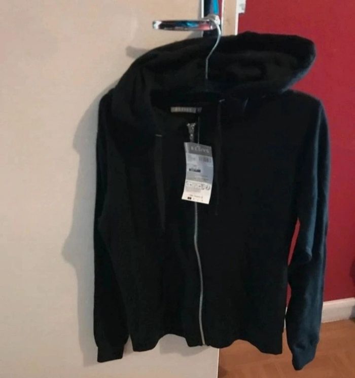 Sweat à capuche zippé S