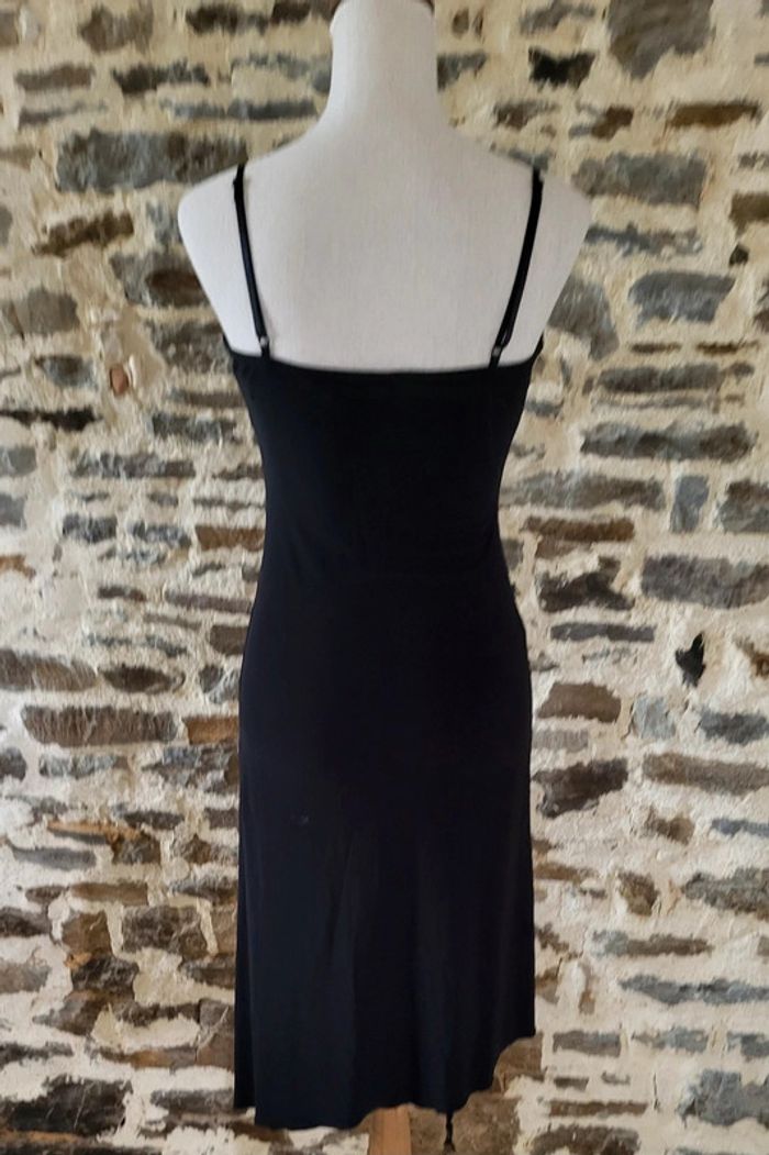Robe noire moulante détails perles dorées Jaune Rouge Taille S ou 36 - photo numéro 6