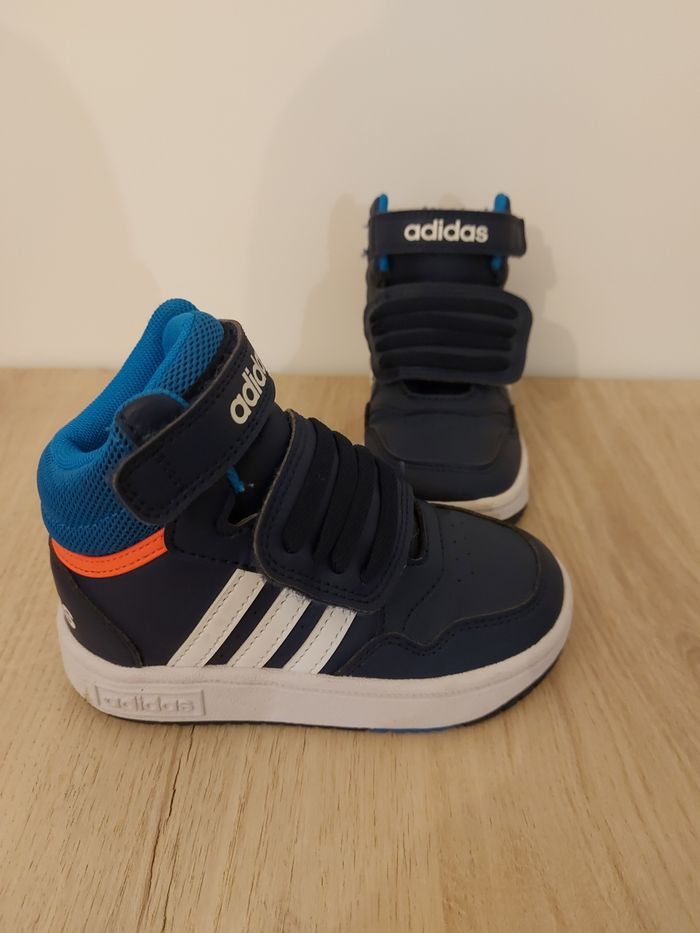 Chaussures/ chausson taille 24 - photo numéro 6