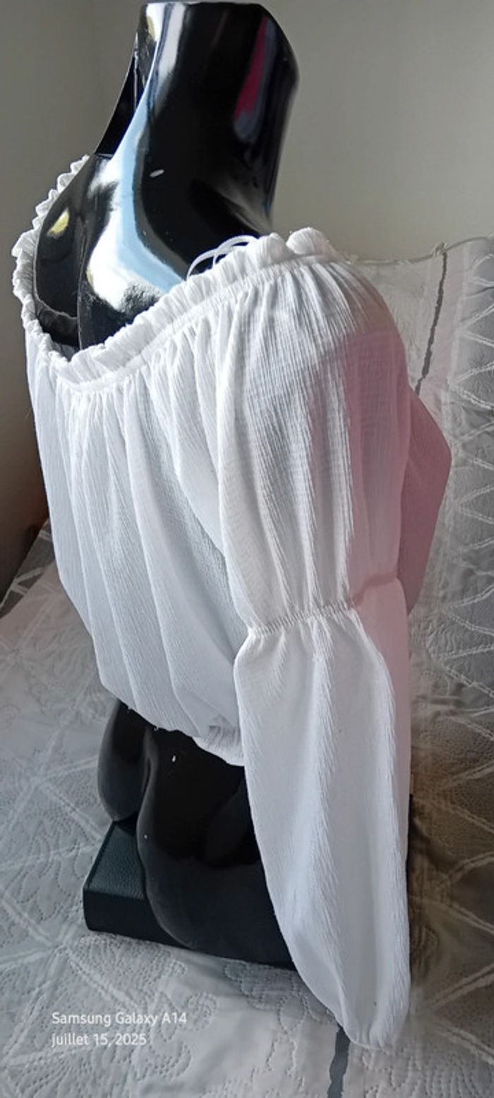 Blouse courte col Bardot elastique aspect plissé blanc femme L bershka - photo numéro 4