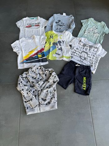 Lots de vêtements 3 ans Mickey