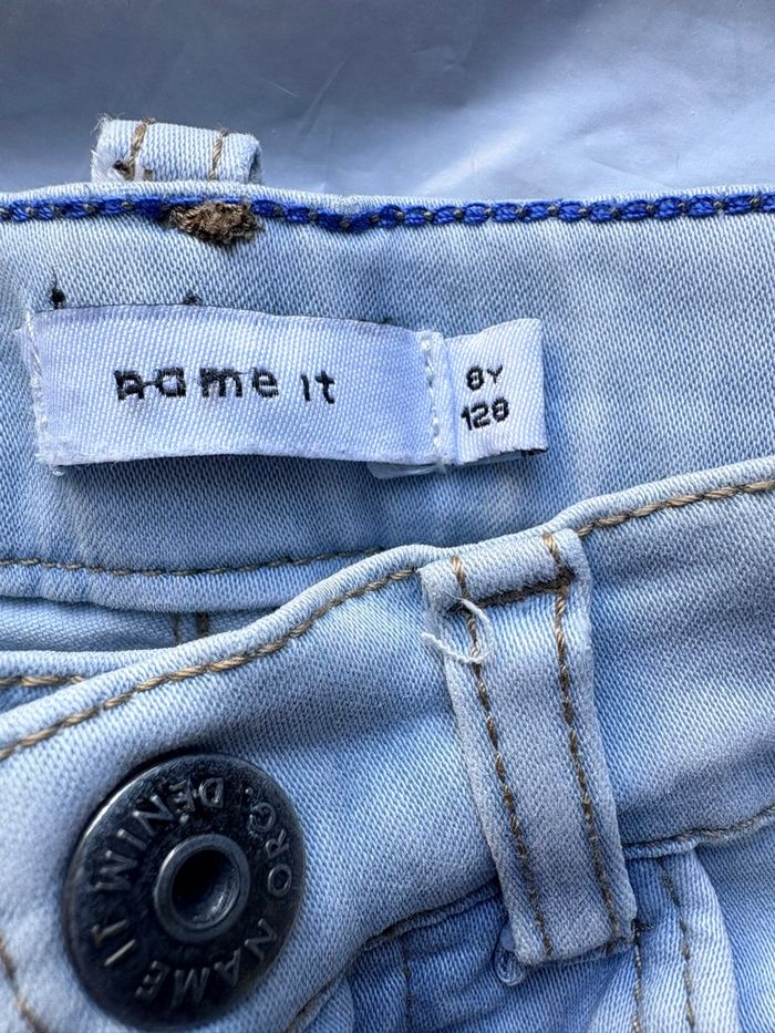 Short / Pantacourt 8 ans (128 cm) – Jean bleu clair – TBE - photo numéro 3