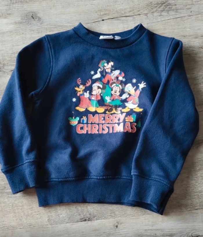 Pull Merry Christmas Disney garçon 4 ans