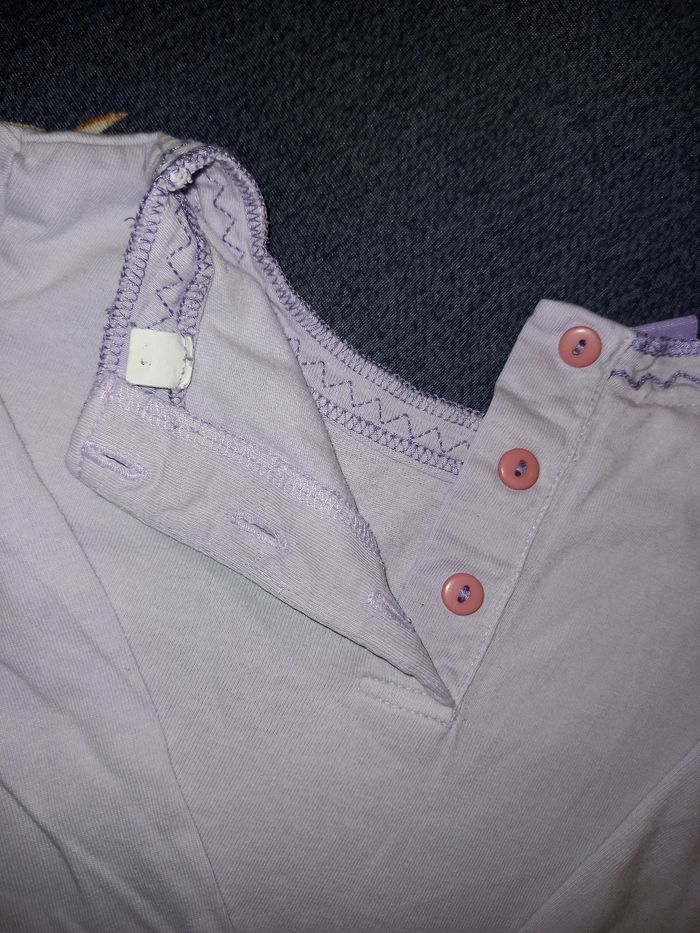 Tee-shirt manches longues en 23 mois - photo numéro 6